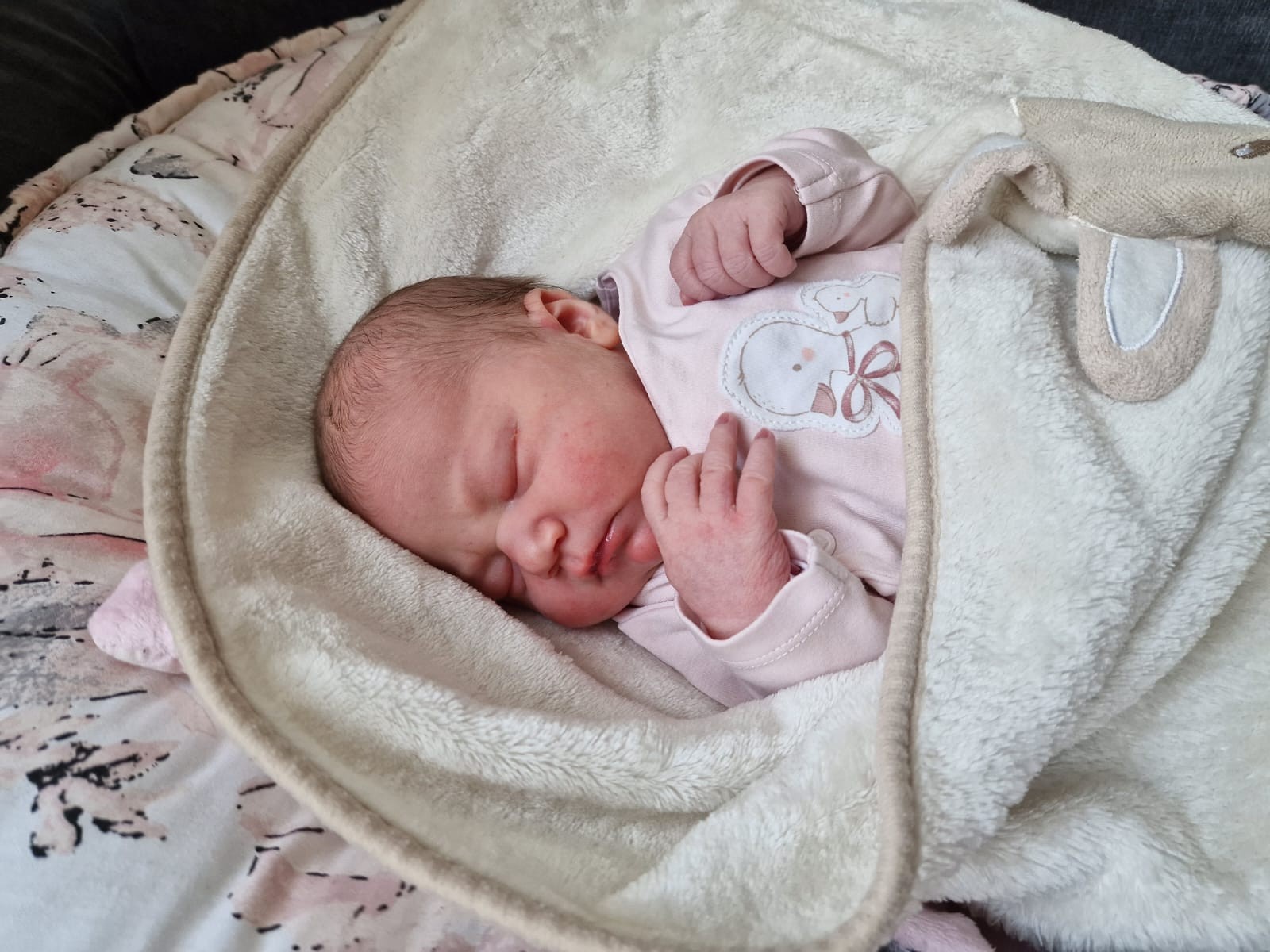 Neujahrsbaby 2026 Luna